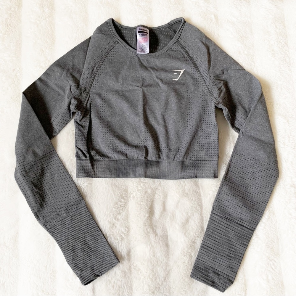 ( 4 for $20) GYMSHARK Vital Crop Top Sz M